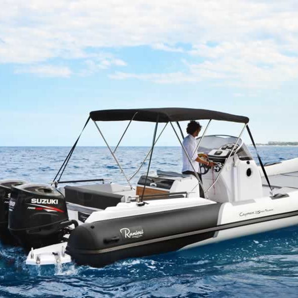 bateau-ranieri-Cayman-sport-28-location-bateau-Cannes-Mandelieu-BoatEvasion