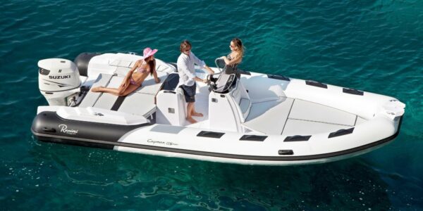bateau-ranieri-cayman-23-sport-Cannes-Mandelieu-BoatEvasion