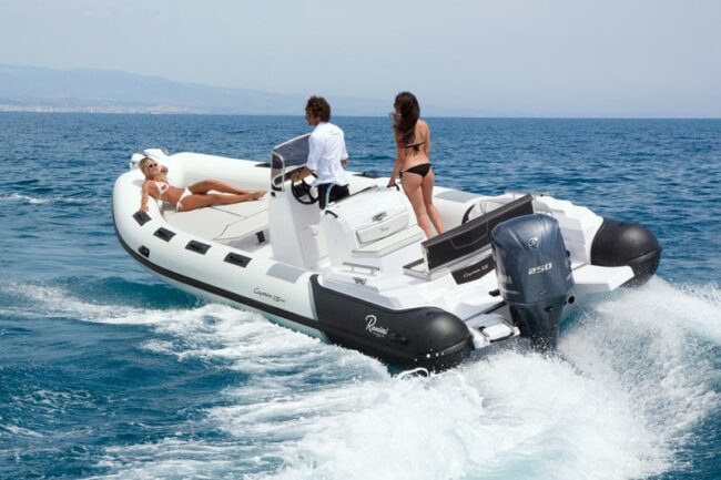 ranieri-cayman-26-sport-location-bateau-permis--boatevasion-Cannes-Mandelieu